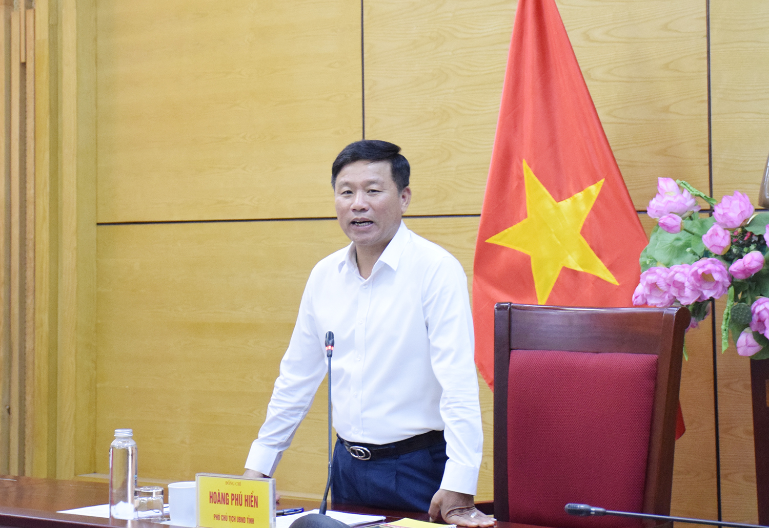 Anh-tin-bai